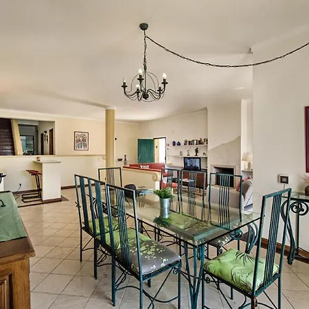 Jonas Villa Albufeira